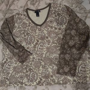 Soft and snuggly lightweight fall top